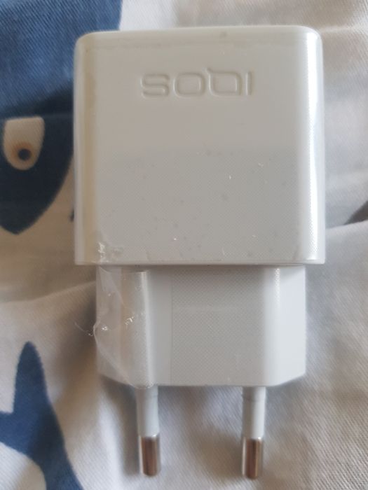 Зарядний пристрій блок  зарядка для телефона