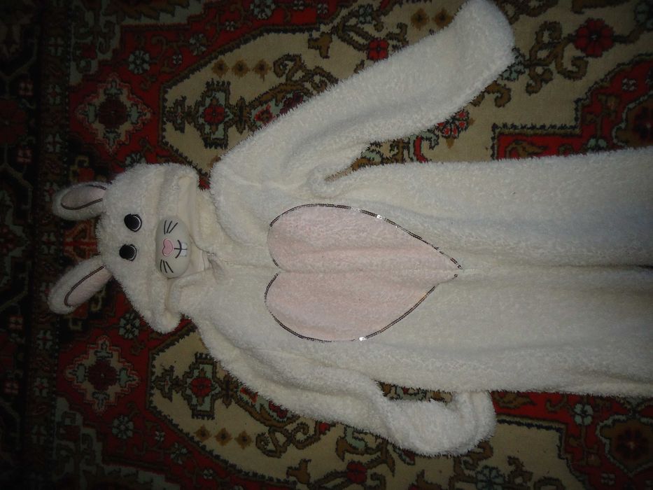 костюм на утреник Зайка беленький