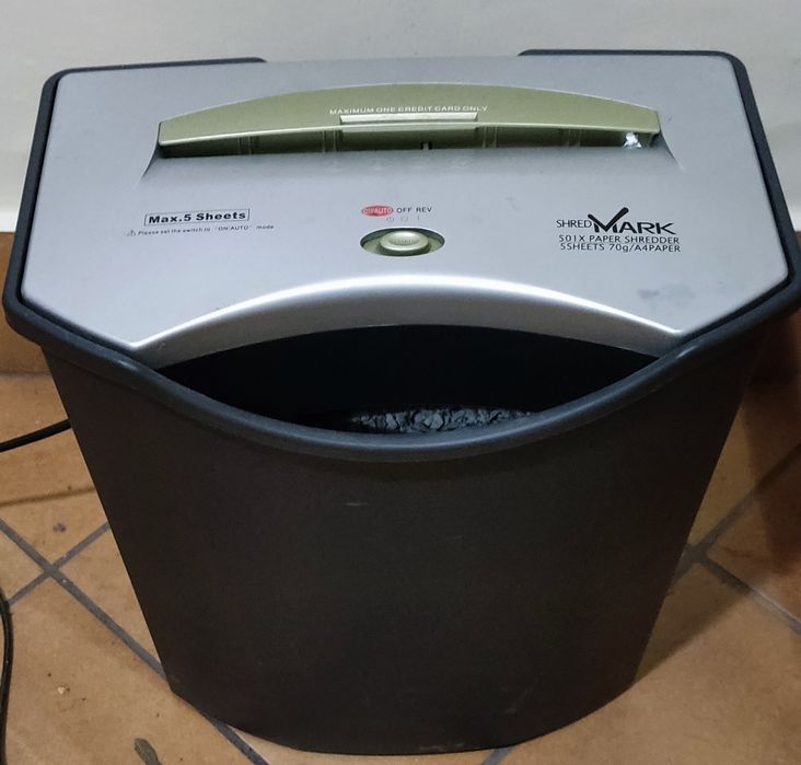 Б/в Шредер Shredmark 501X