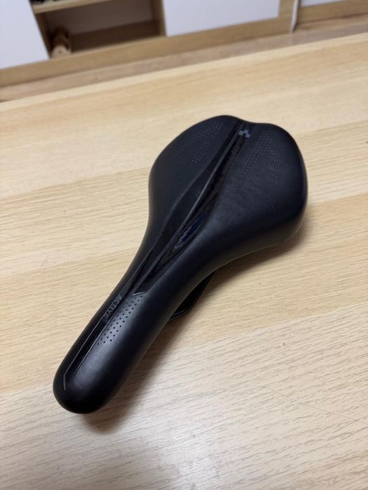 Cube active сідло