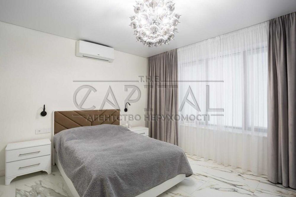 Продам автономний будинок 320м2 з бомбосховищем/басейном в с.Щасливе