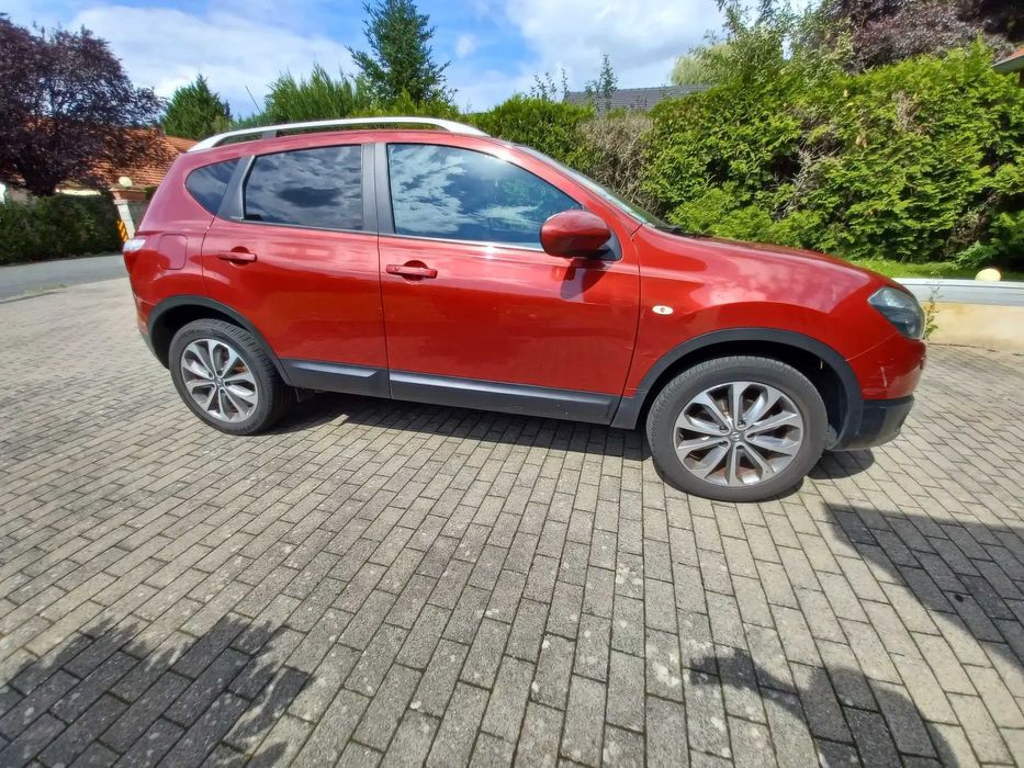 Nissan Qashqai      2013
