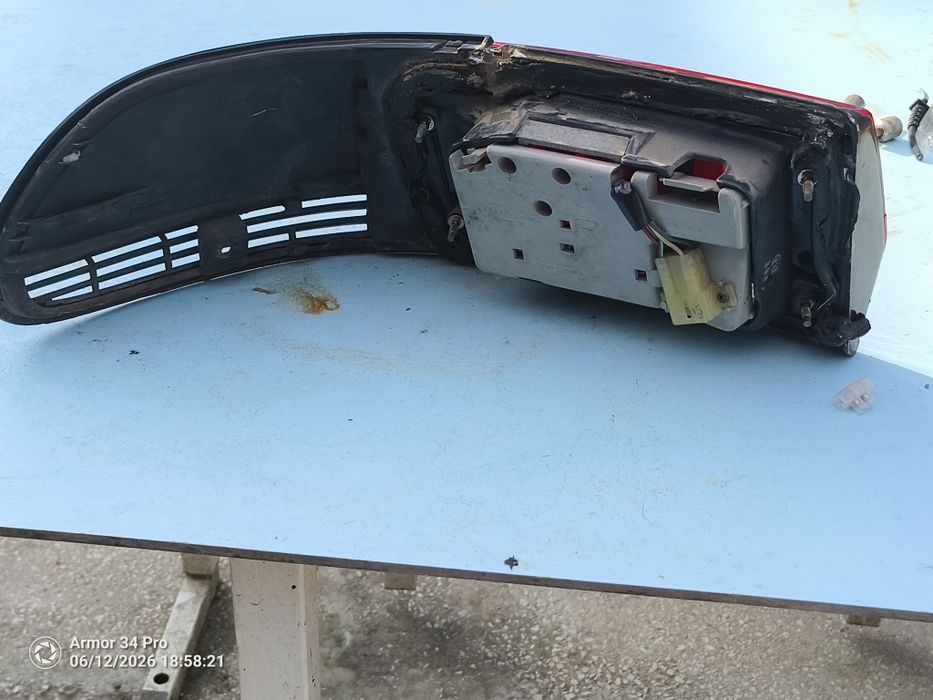 Farolins trazeiros Toyota Corolla liftback 1992