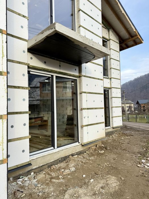 Той самий спокій, якого всі шукають у Карпатах. Частина будинка. ЦЕНТР