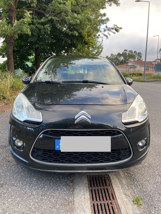 Citroen C3 1.4 c/ teto panorâmico