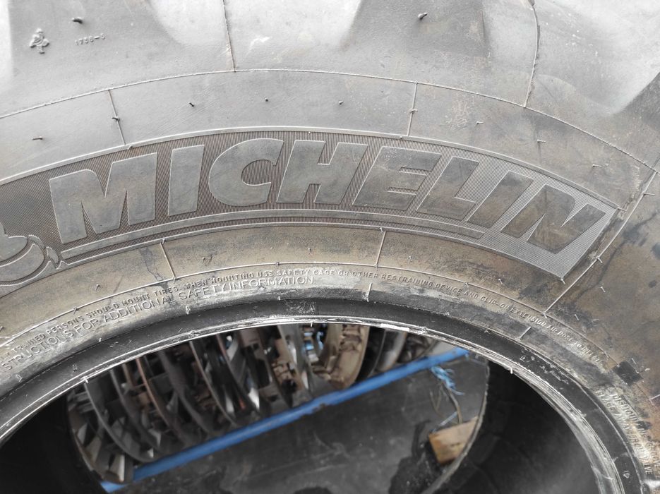 Opona 380/70 R24 Michelin OmniBIB koparko-ładowarka