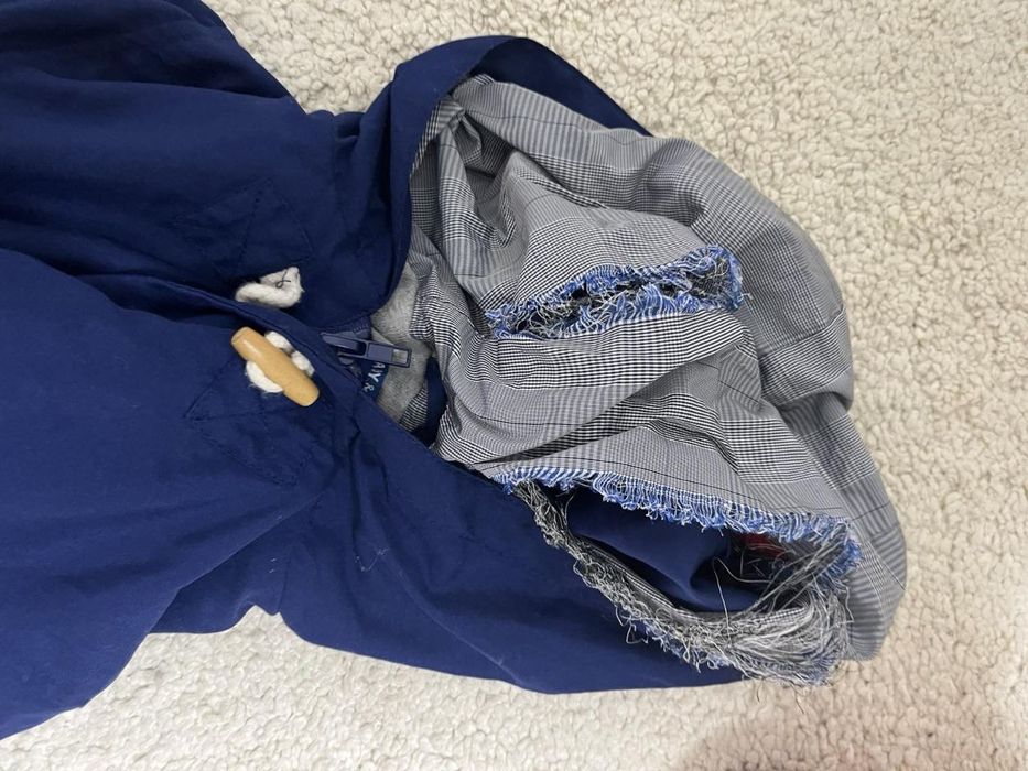 Стильний синій плащ для дитини 4–5 років