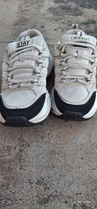 Buty sneakersy cropp