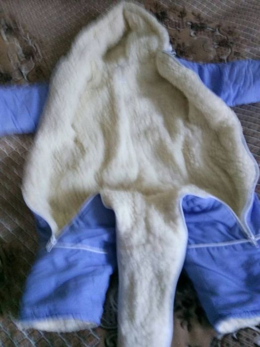 Комбинезон зимний на овчине для мальчика 1-1,5г