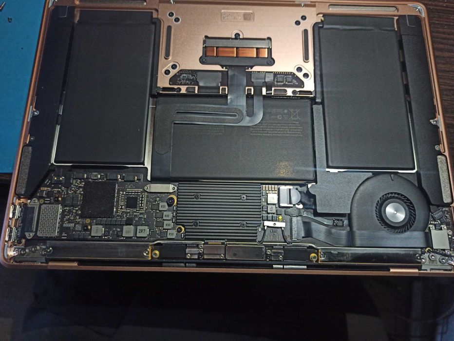 Mackbook Air A2179, 13 материнка