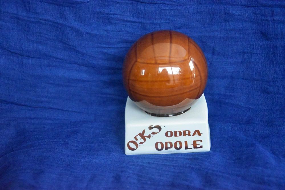 Porcelanowa pamiątka Odra Opole klub sportowy, prod. Tułowice lata 70