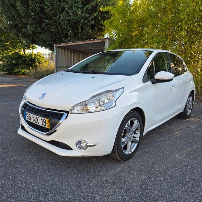 Peugeot 208 1.4 HDi Nacional