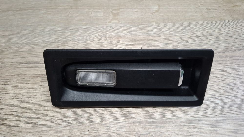 Ліхтар Peugeot 3008 Ліхтар багажника Peugeot 3008 фанарь Peugeot 3008