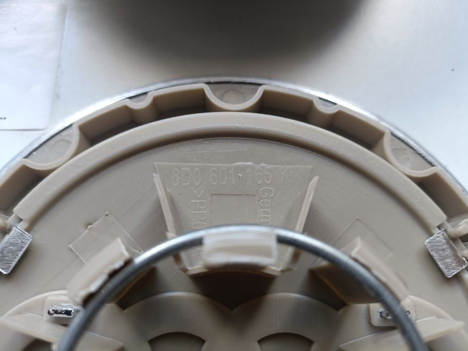 Centro Centros de jante / Centros de Roda / Calotas Tapa Cubos Audi 146mm