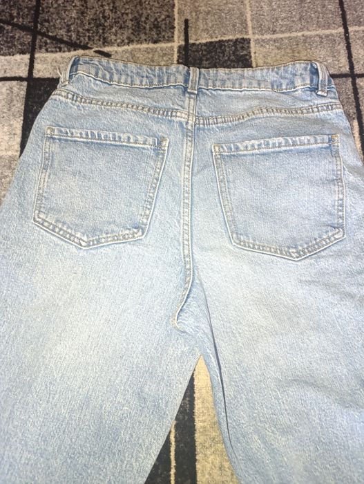 Женские джинсы...