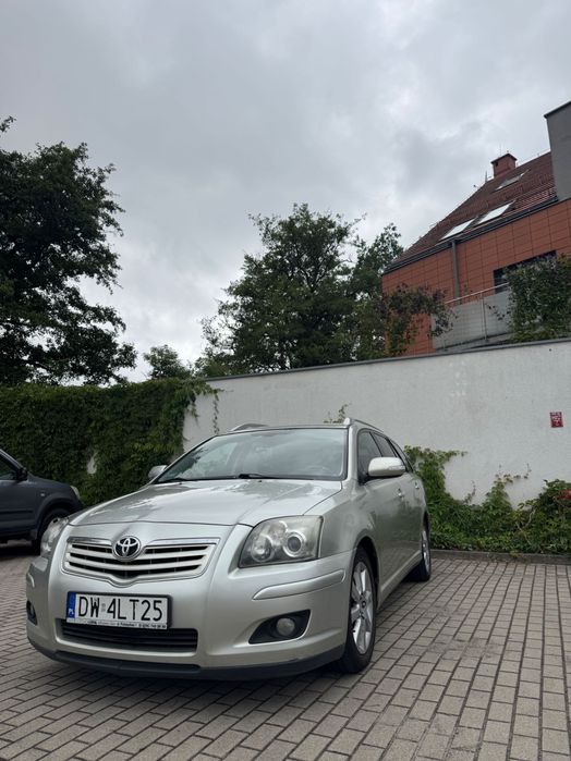 Toyota Avensis 1.8 benzyną/gaz 2006rok
