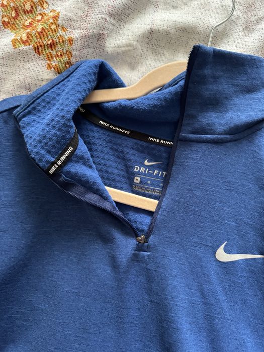 Кофта nike для бігу