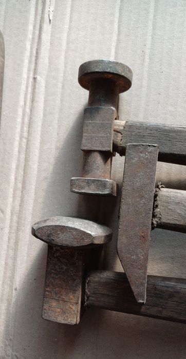 Набор приспособлений для рихтовки