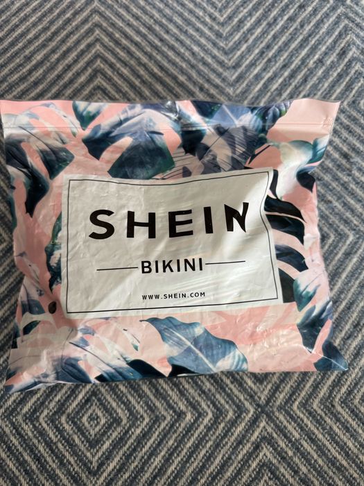 Купальник  роздільний  від Shein розмір М новий