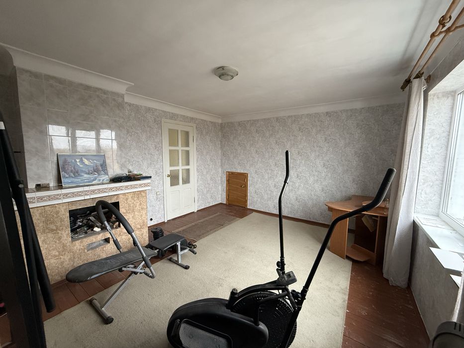 Трехэтажный дом 300 м² с участком 7 соток от собственника