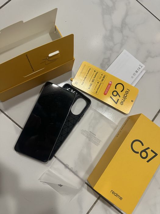 Телефон realme c67