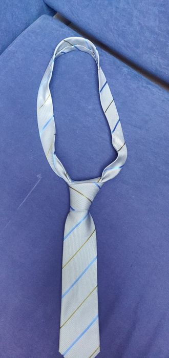 Krawat szary w paski ukośne Reserved