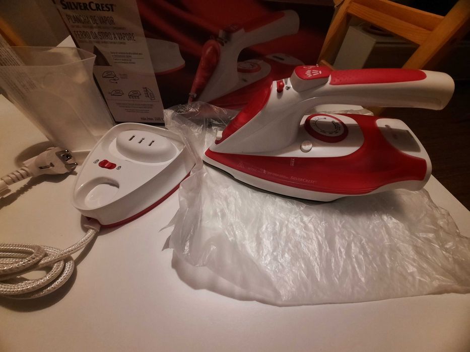 Ferro de engomar sem fios Silvercrest novo