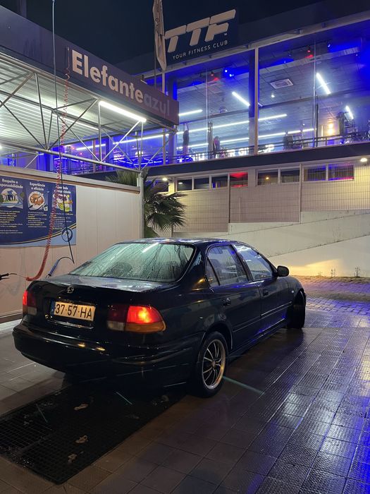 Honda Civic 1.5 V-TEC — photo 3