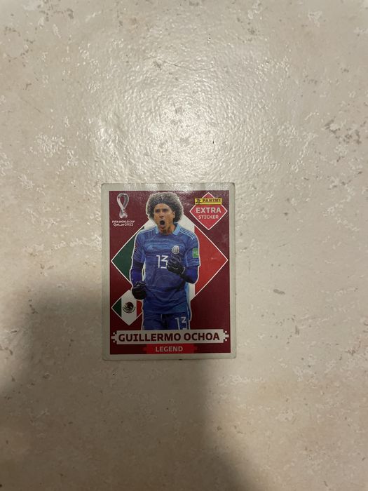Cromo Guillermo Ochoa 2022