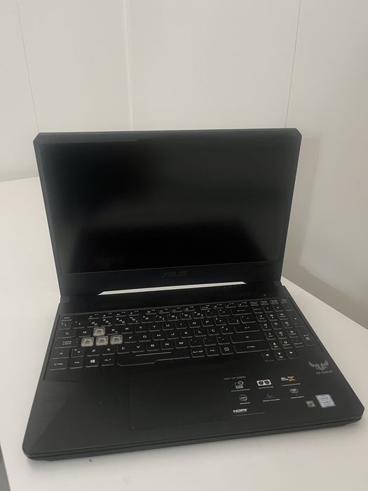 Portatil gaming ASUS TUF FUX505G / i7-8750/ 16gb ram/ gtx 1050 ti / ssd 248gb + ssd 960gb