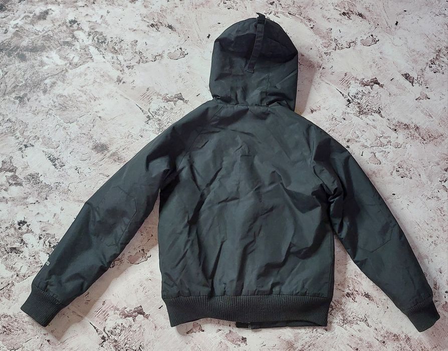 Куртка-бомбер бренда Canada Aspen Team,