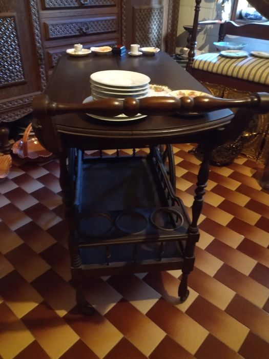 Carrinho de Chá em Madeira