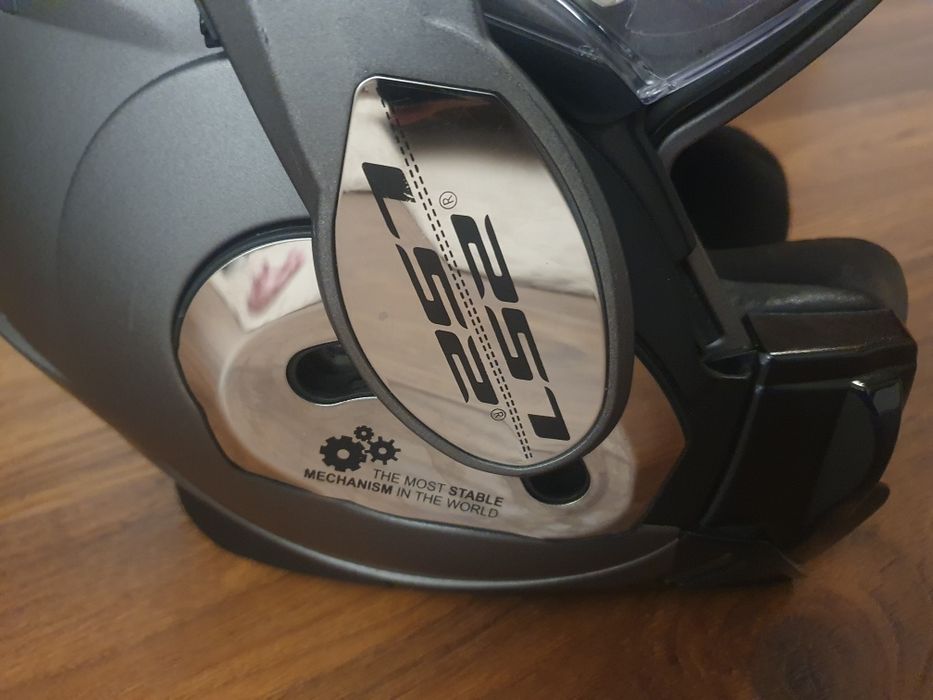 capacete 251 l52 valiant