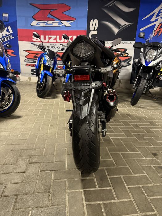 Японский мотоцикл Honda CBR400R. 2021г.