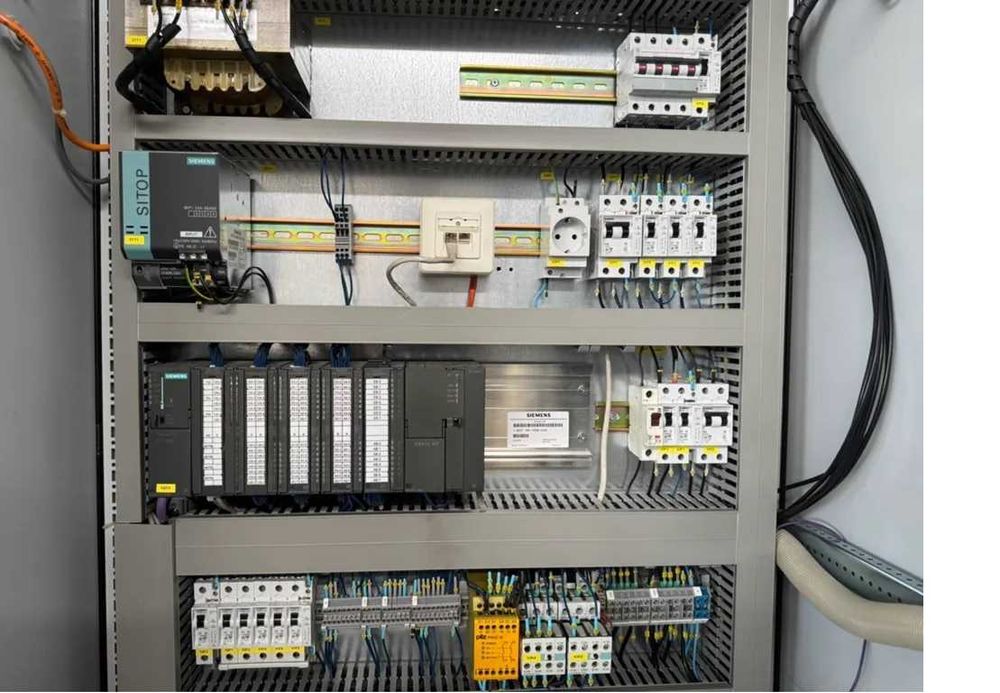 Owijarka palet Octopus 1800 -przykryw -unoszenie automatyczna