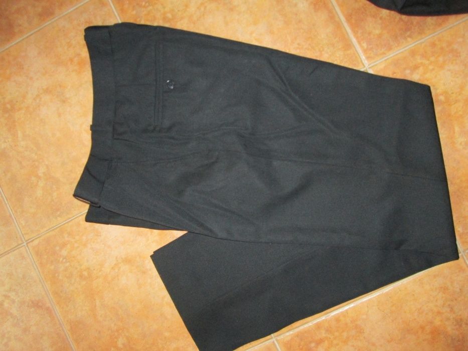 Calças pretas para restauração n 42