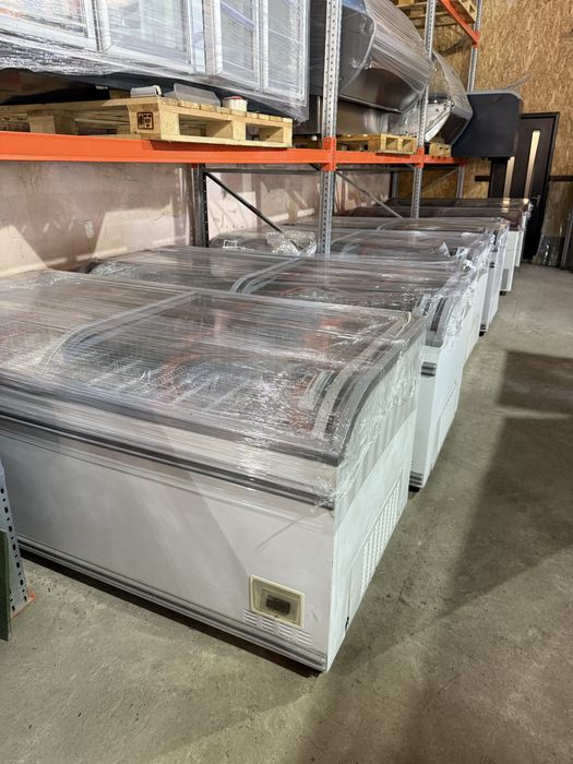 Холодильні вітрини та торговельне холодильне обладнання