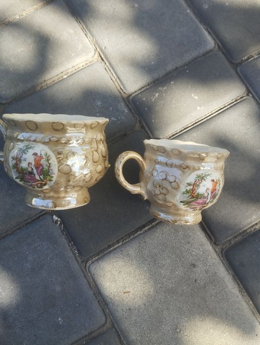 Продам винтажный сервиз чайной посуды