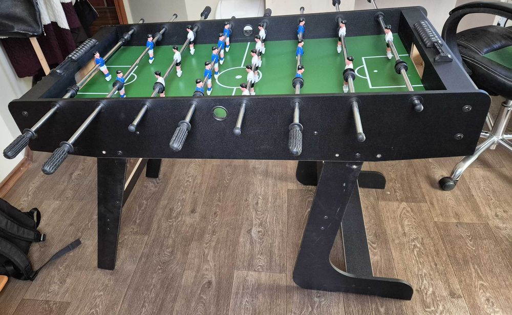 Stół do piłkarzyków składany