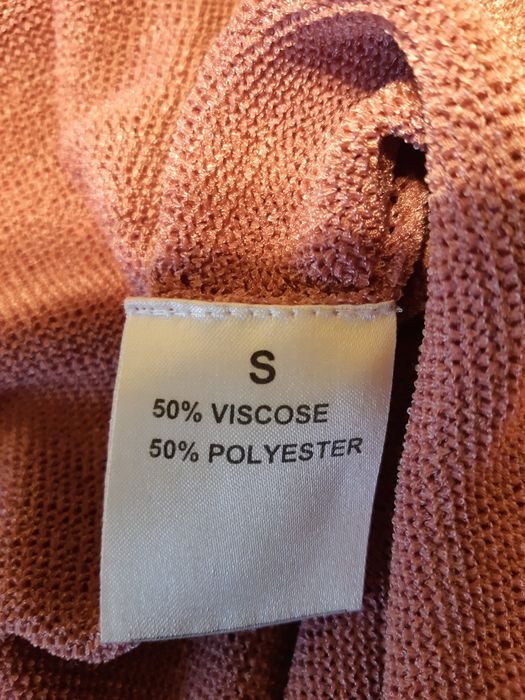 Różowy sweterek damski, rozm. S