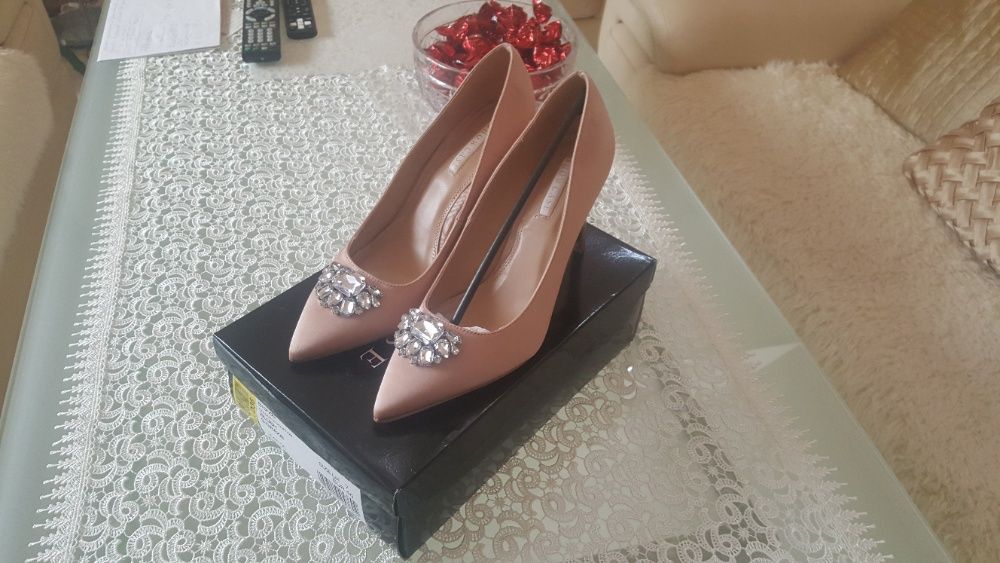 Dorothy Perkins - Szpilki / Czółenka