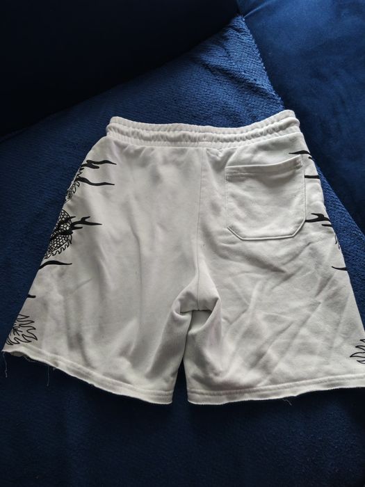 Cropp Szorty dresowe męskie z nadrukiem smoka rozmiar XS