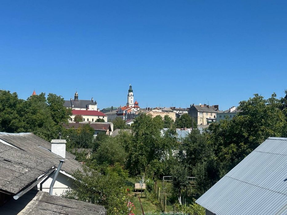 Продаж 4х кімнатної квартири в центральній частині м.Дрогобича