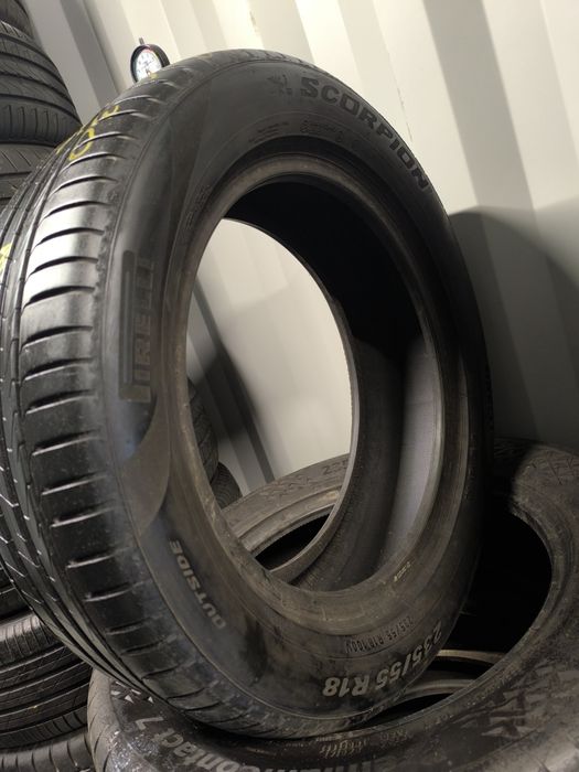 Opona pirelli 235/55/18 para