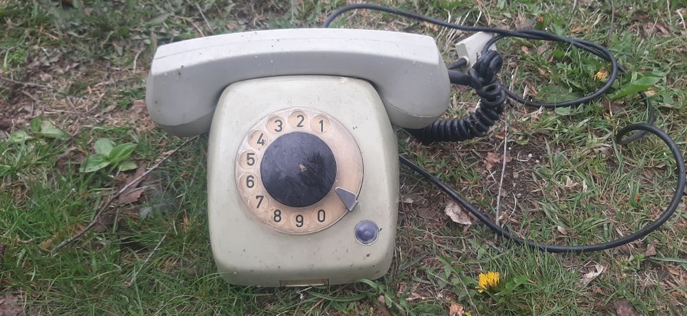 Telefon stacjonarny