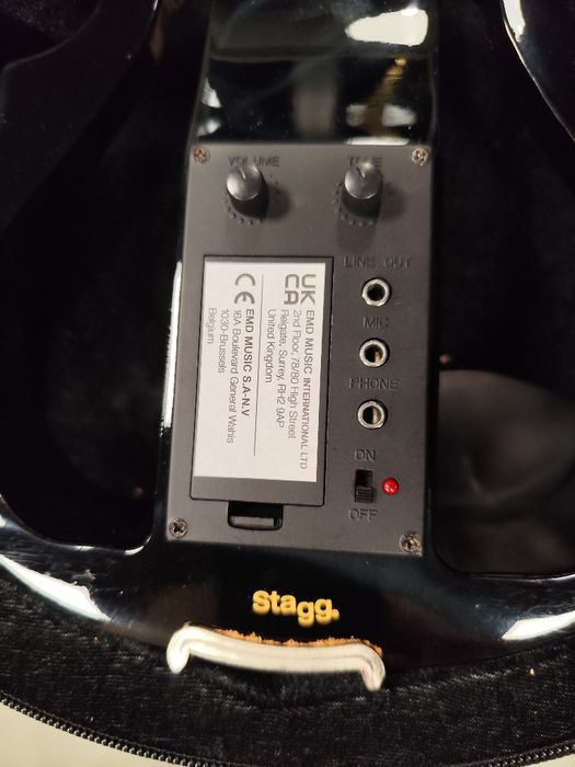 Skrzypce elektryczne Stagg EVN X-4/4 BK