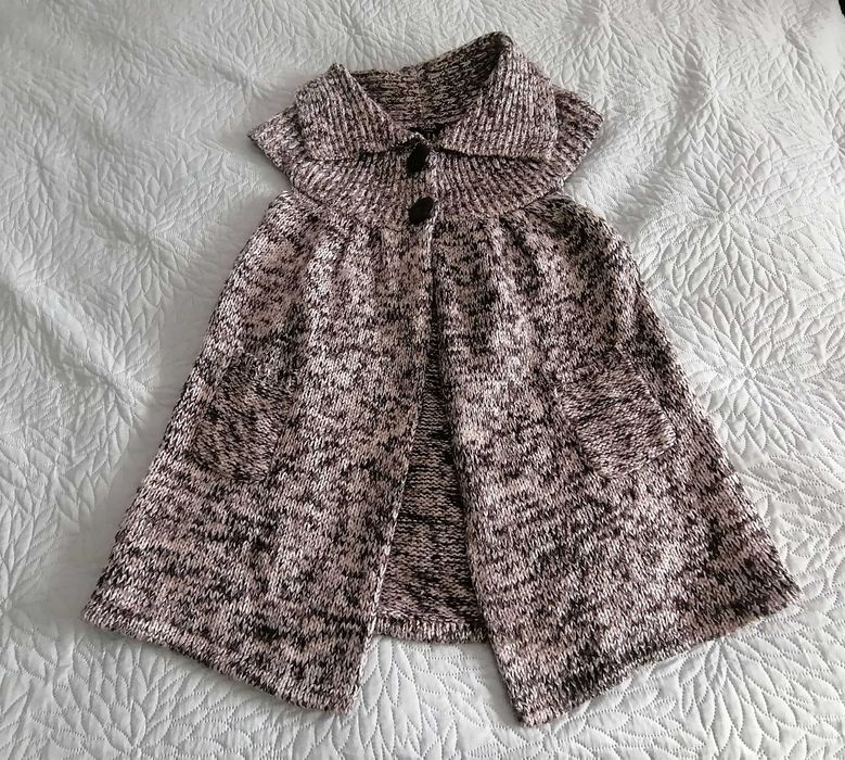 Sweterek bez rękawów