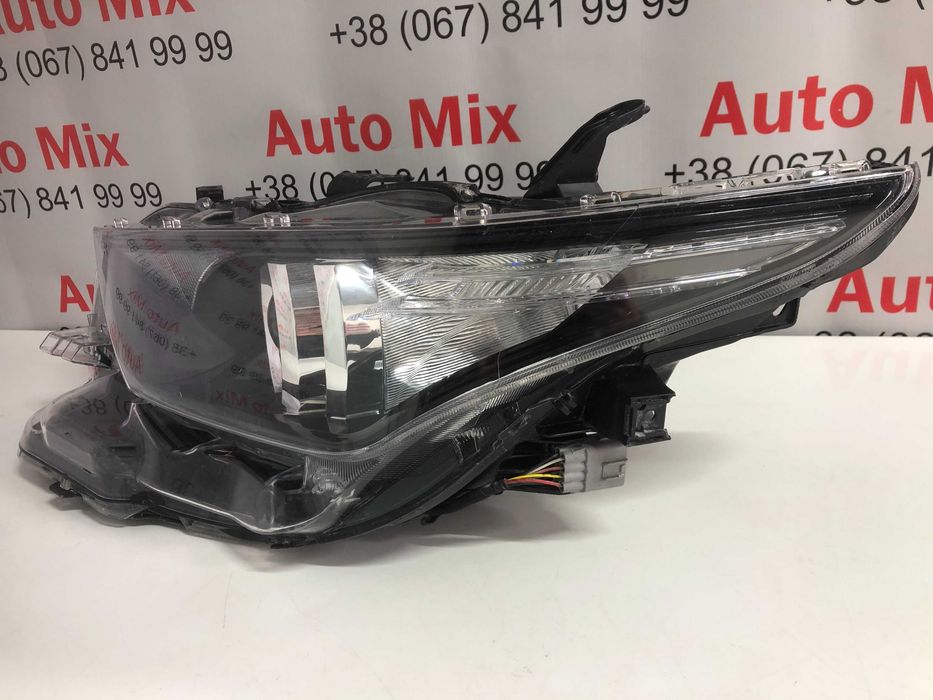 Фара Toyota auris 2 Led 90070908