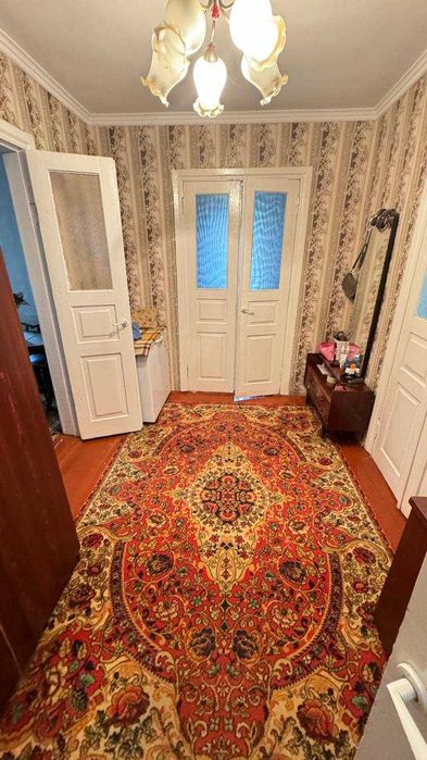 Доглянутий будинок 80 м2 в м. Снігурівка; сертифікат - ок