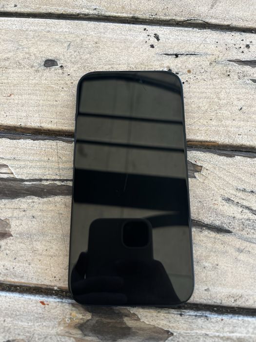 Iphone 15 128gb satisfatorio